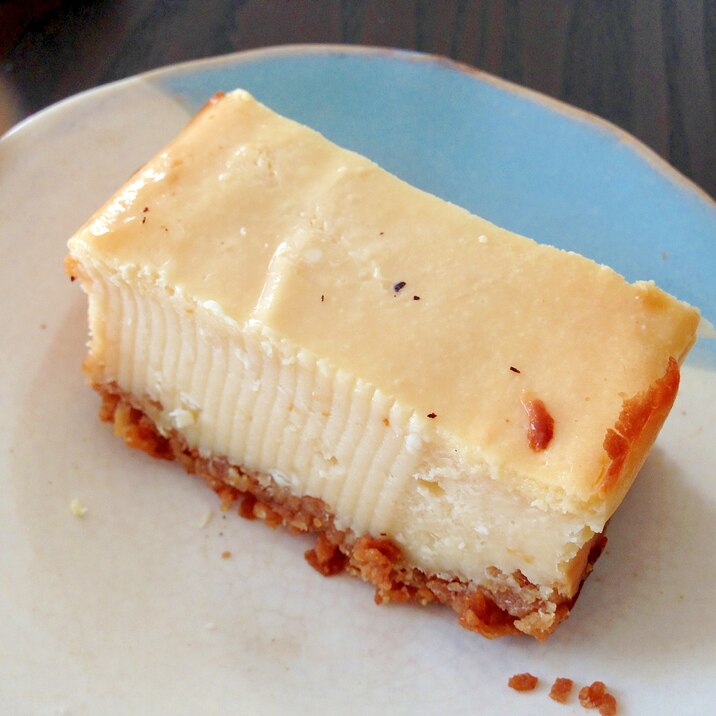 さっぱりヨーグルトとママレード入りチーズケーキ